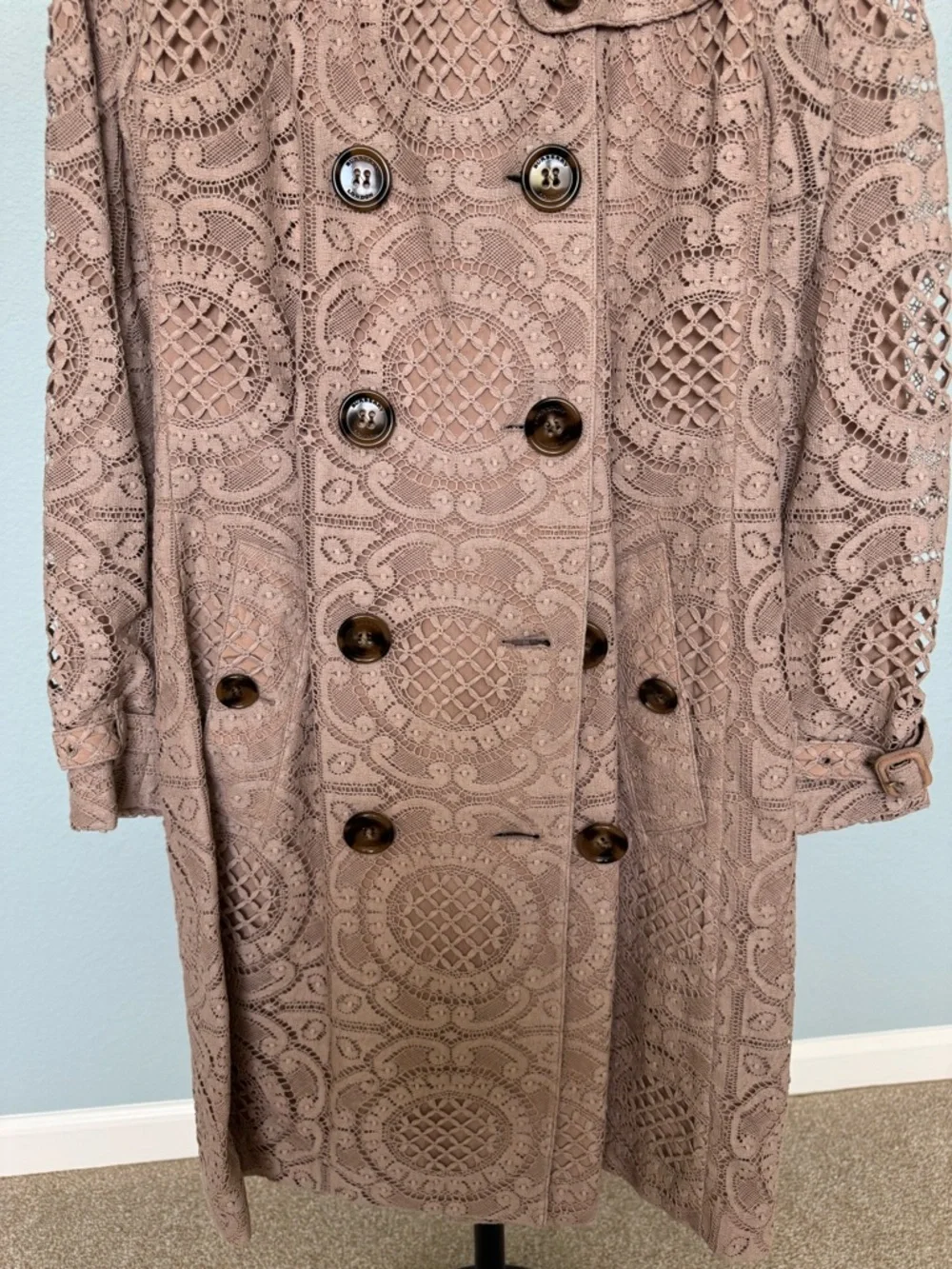 Burberry Lace Overlay Double-Breasted Trench Coat in Dusty Rose - Picture 11 of 12